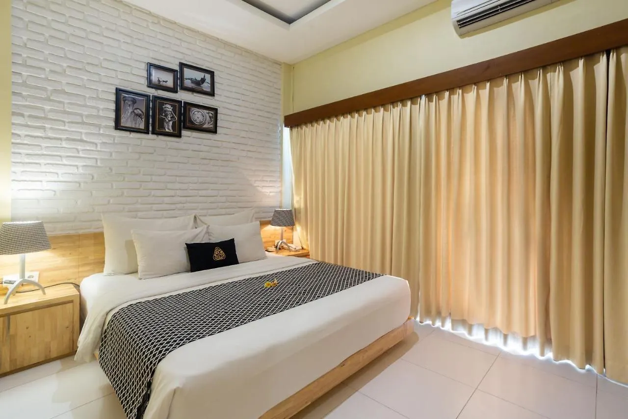 Paisa Seminyak Living Villa