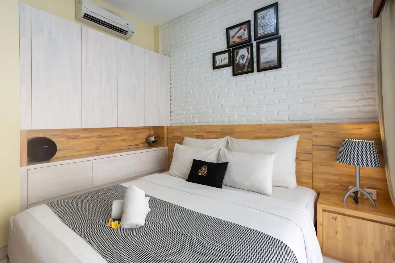 Paisa Seminyak Living Villa